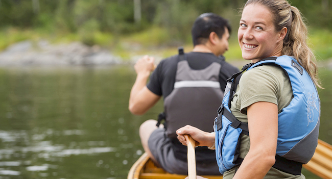 tour in canoa sui fiumi del Canada