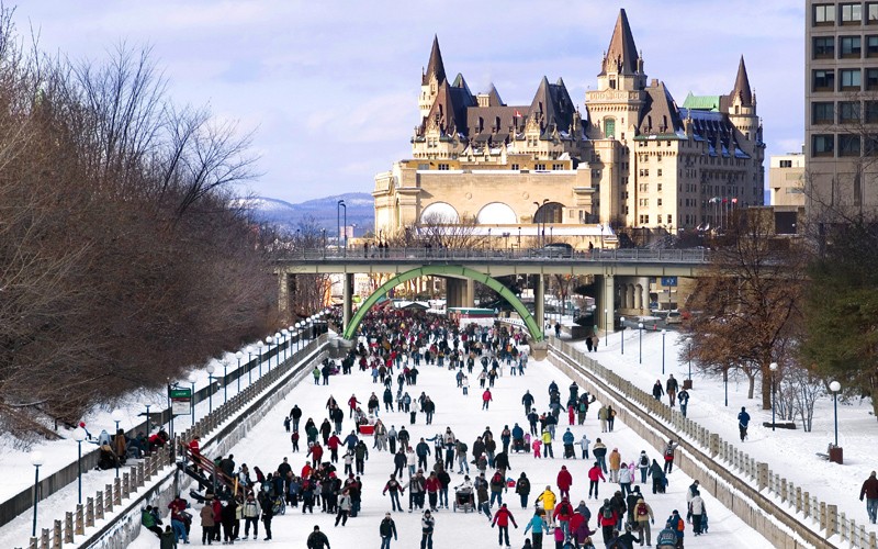 la capitale del Canada con musei bellissimi e la pista di pattinaggio più lunga al mondo